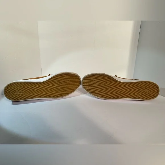 Nike SB Zoom Janoski RM Skate Shoe Men’s 10 Brown Suede Red Swoosh AQ7475-204 - Picture 3 of 15